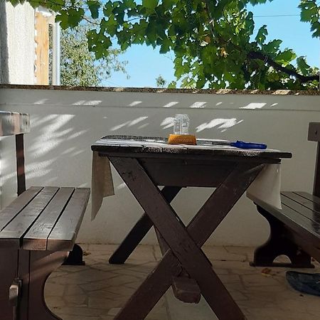 Holiday Home Loznati Cres Eksteriør bilde
