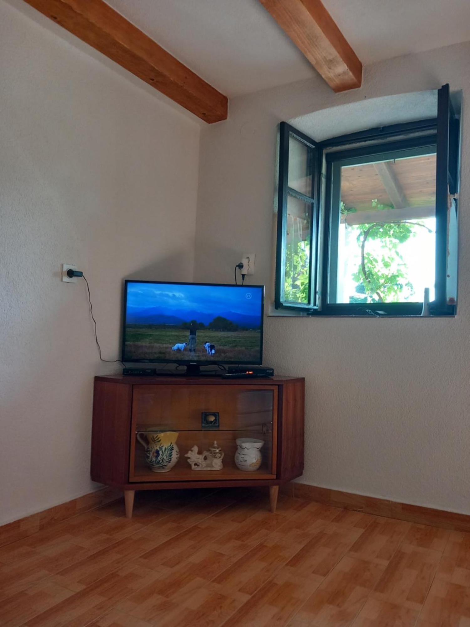 Holiday Home Loznati Cres Rom bilde