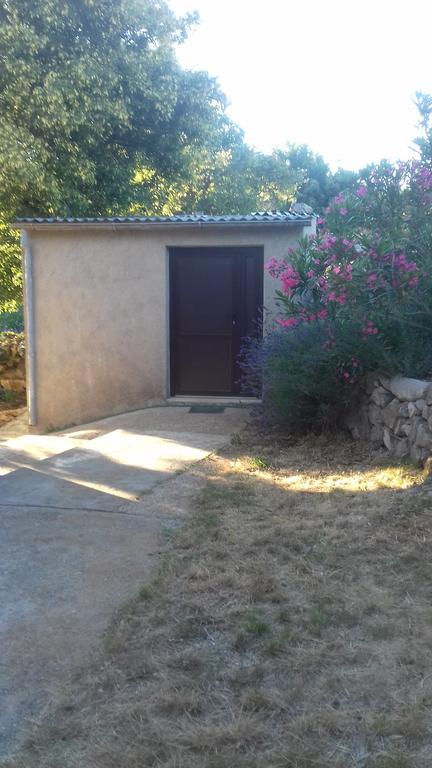 Holiday Home Loznati Cres Eksteriør bilde
